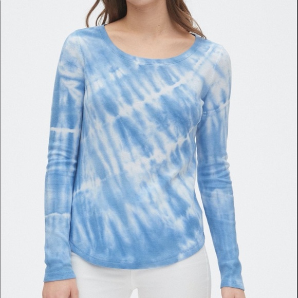 Gap tie dyed thermal - Picture 1 of 7